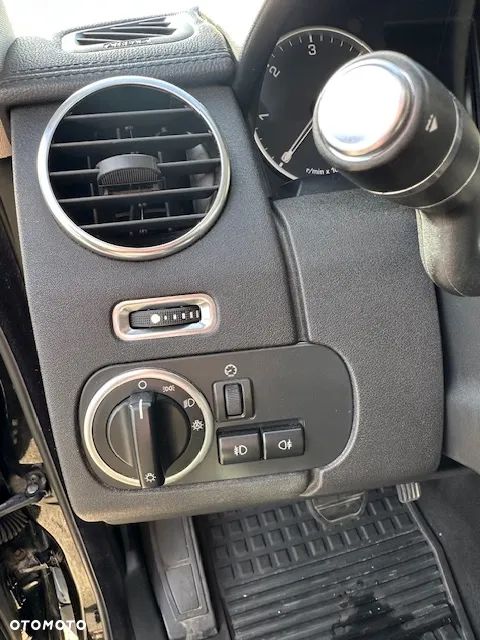 Land Rover Discovery - 29