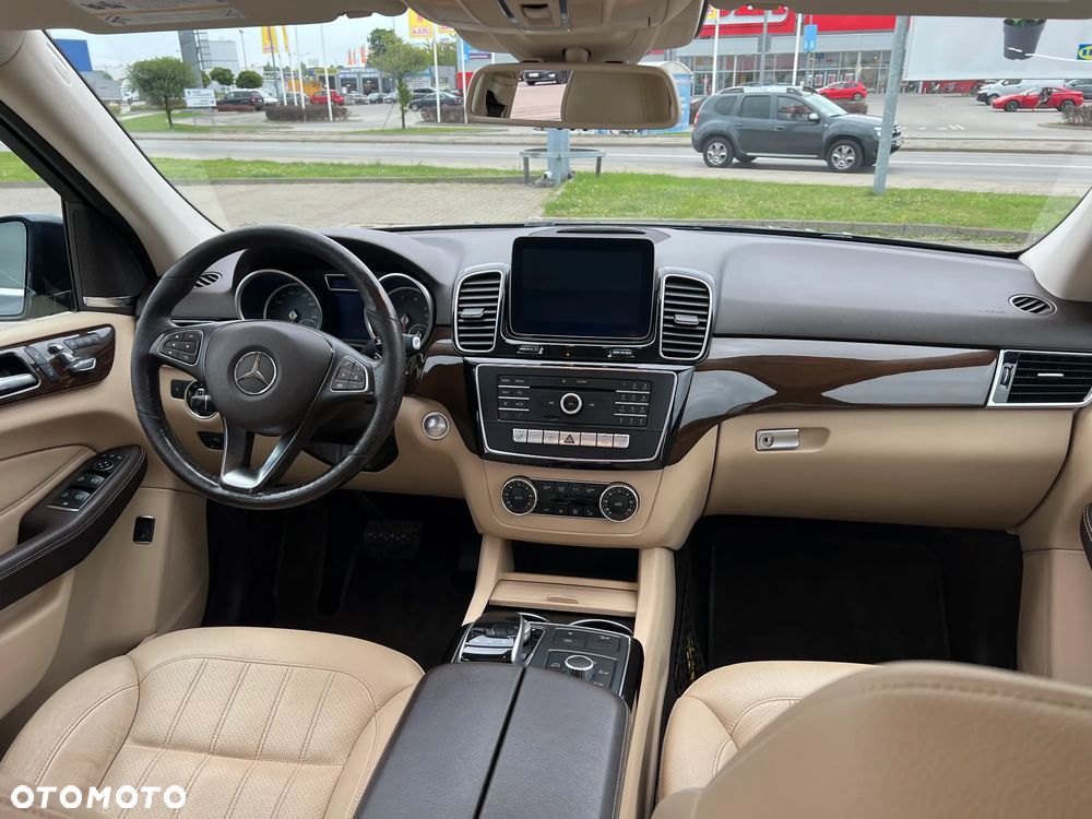 Mercedes-Benz GLE - 4