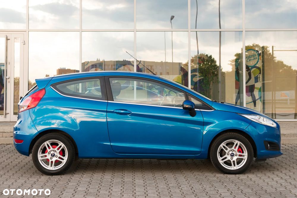 Ford Fiesta - 2