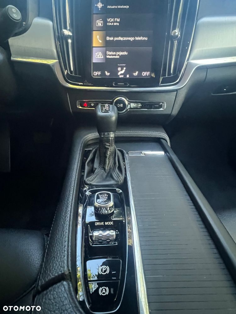 Volvo V90 - 17