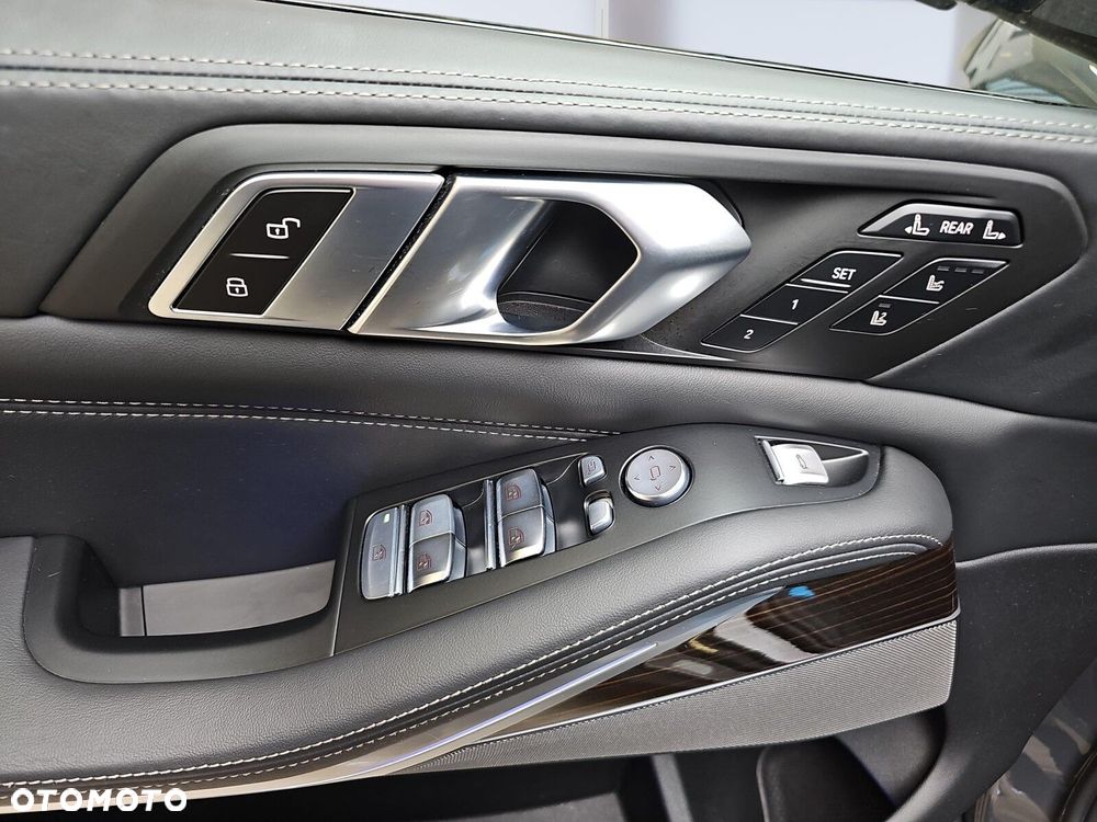 BMW X7 xDrive40d mHEV M Sport sport - 18