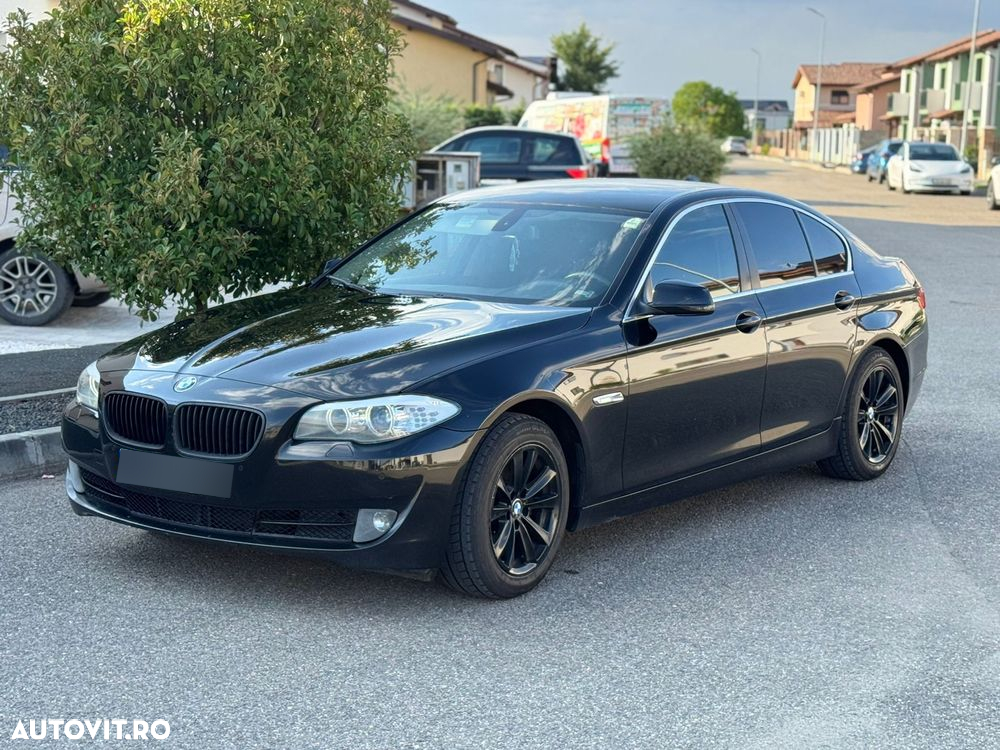 BMW Seria 5 520d Aut. - 3