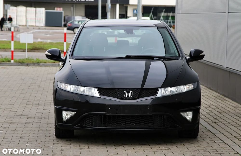 Honda Civic 1.8 GT Special Edition - 14