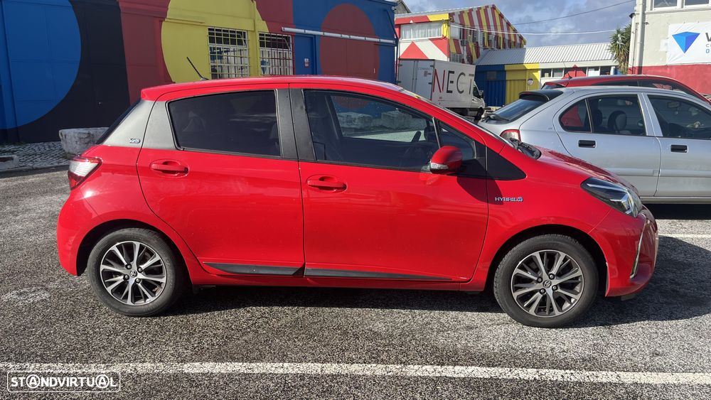 Toyota Yaris 1.5 HSD Comfort +P.Style+Navi - 6