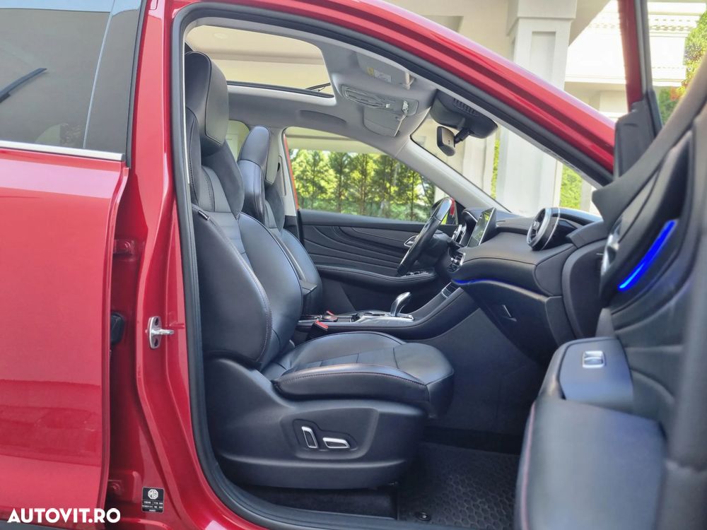 MG EHS 1.5T-GDI Luxury - 24