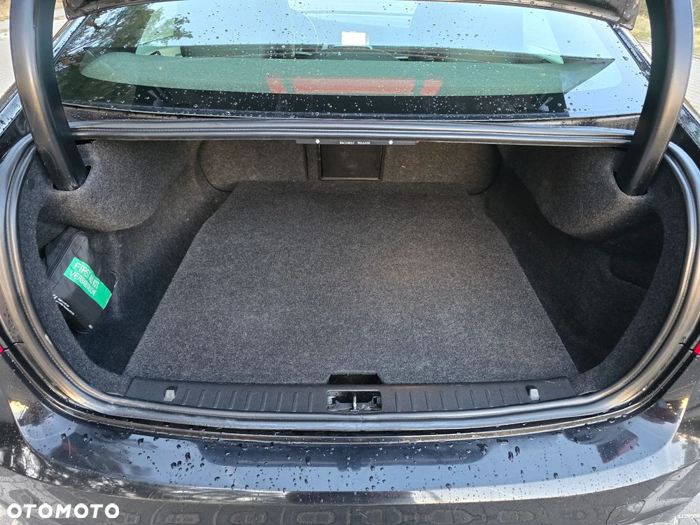 Volvo S60 D3 Geartronic RDesign - 27