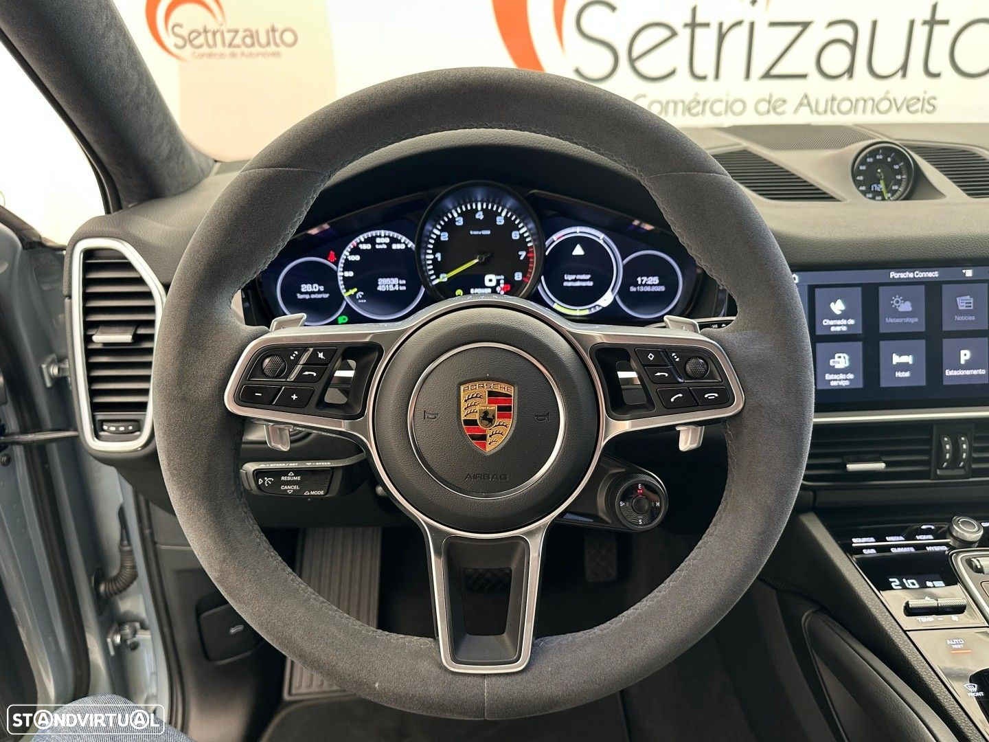 Porsche Cayenne Coupé E-Hybrid - 18
