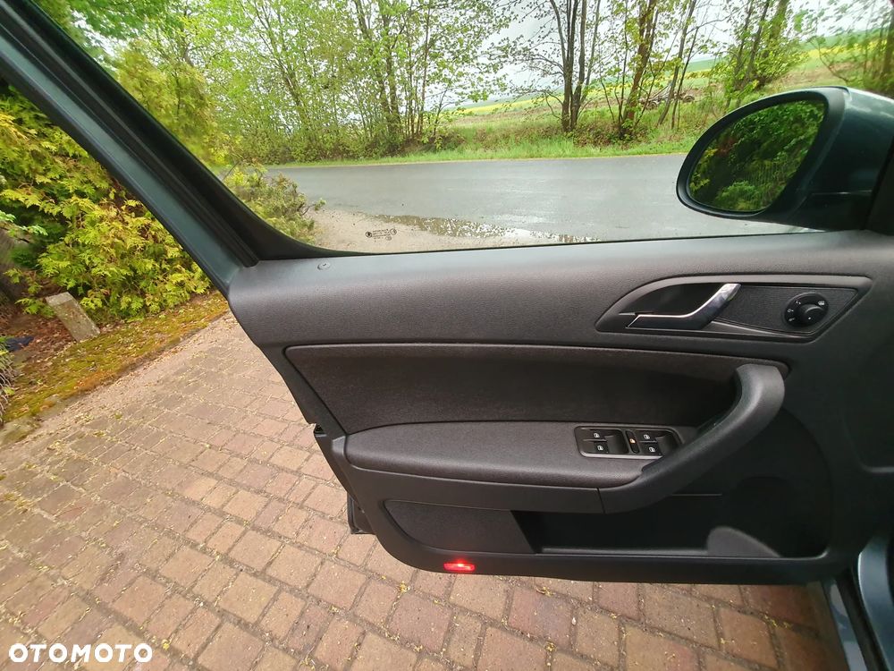 Skoda Yeti 1.4 TSI DSG Active - 9