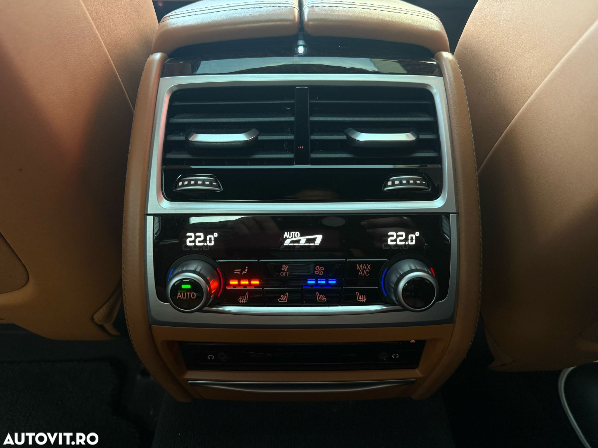 BMW Seria 7 750Ld xDrive - 31