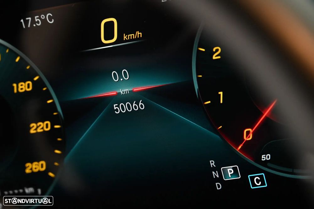 Mercedes-Benz GLA 200 AMG Line - 19