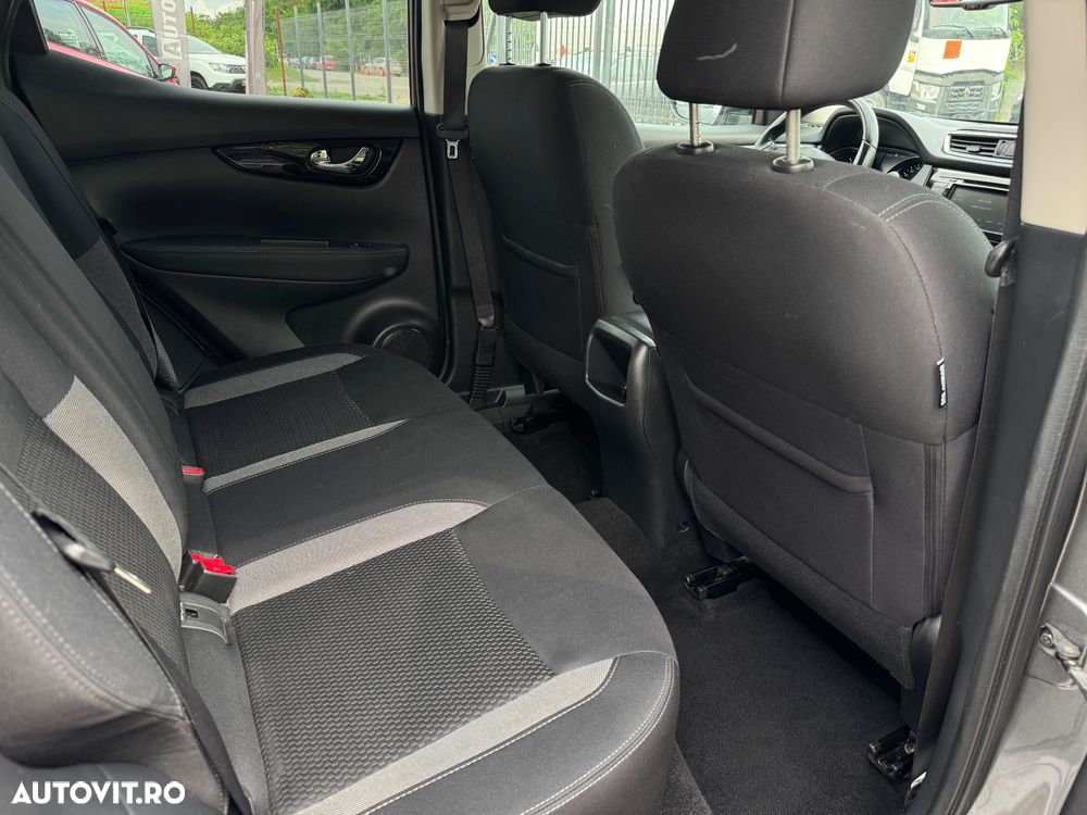 Nissan Qashqai 1.5 DCI DCT TEKNA+ - 13