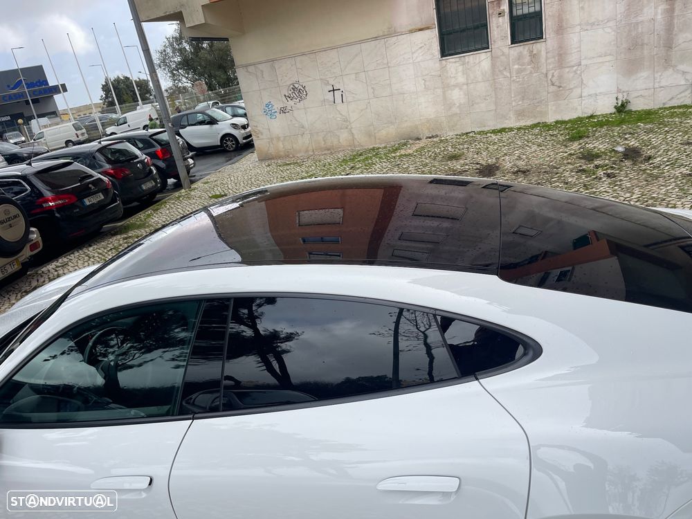 Porsche Taycan Standard - 11