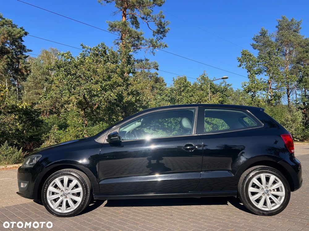 Volkswagen Polo 1.6 TDI Blue Motion Technology Highline - 3
