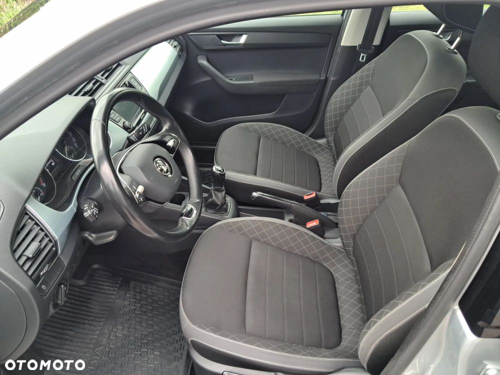 Skoda Fabia 1.0 TSI Ambition - 17