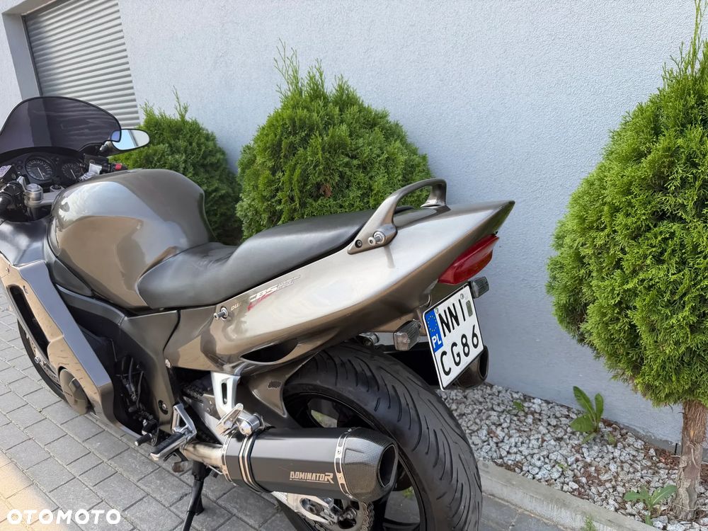 Honda CBR - 27