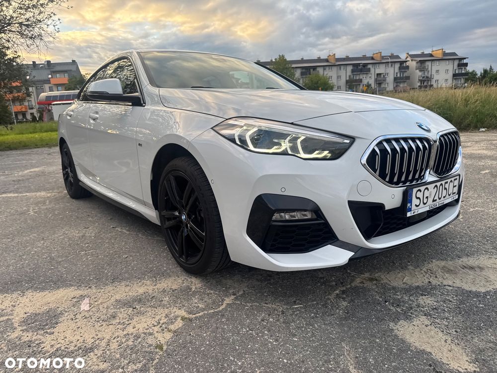 BMW Seria 2 218i M Sport - 1