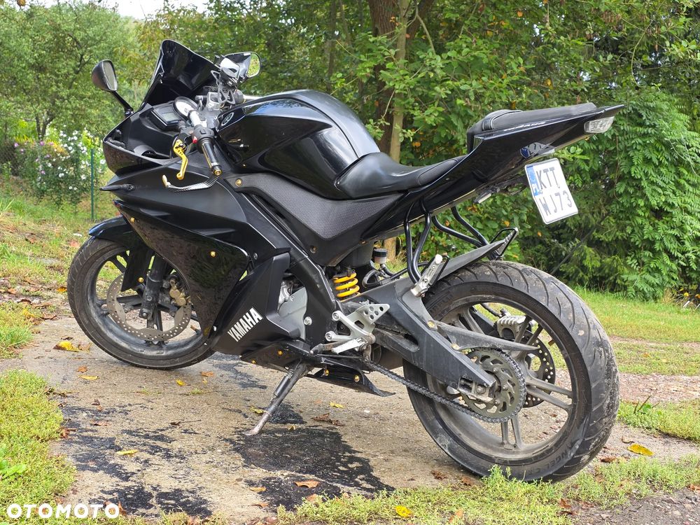 Yamaha YZF - 9