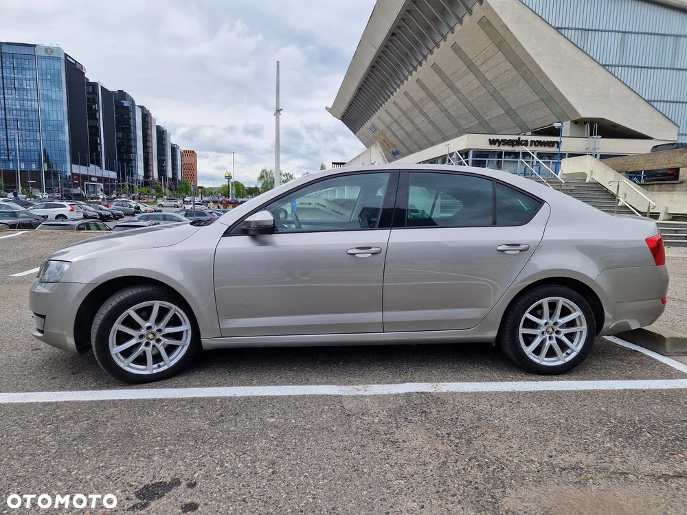 Skoda Octavia 1.8 TSI Ambition DSG - 7