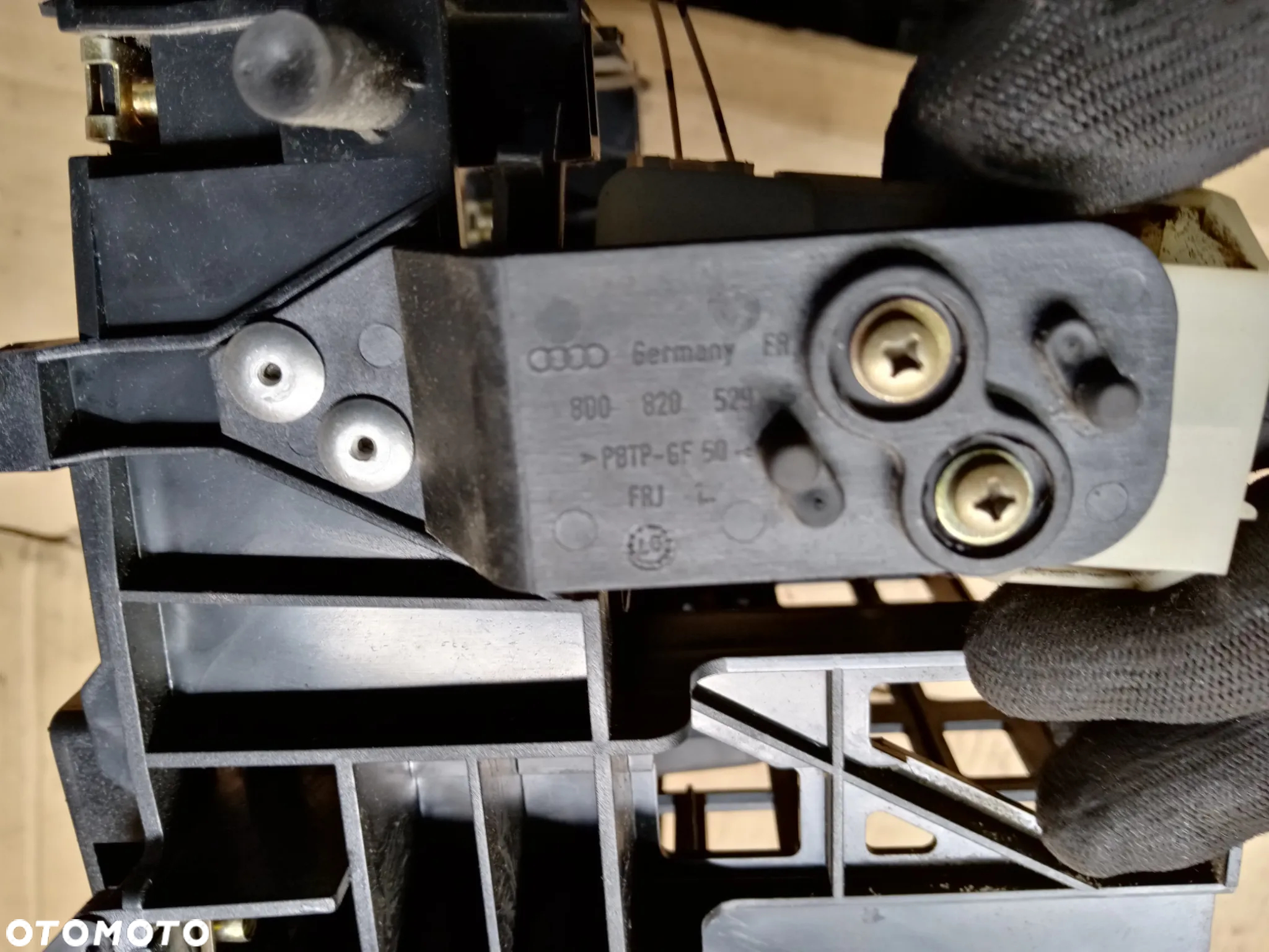 Ramka radia stelaż kieszeń pompka Audi A4 B5 8D0820529S 8D0857007F - 12