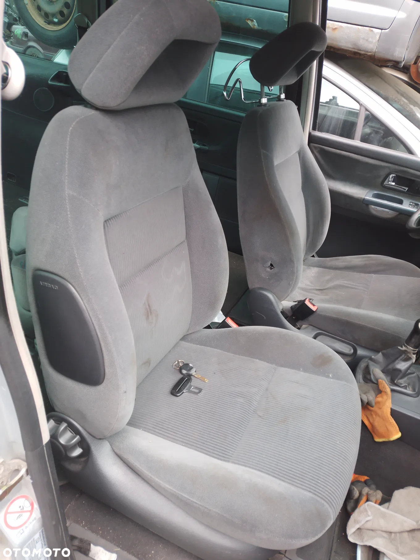 FORD GALAXY 00-06 1.9TDI 150KM KOLOR GV SCHOWEK DESKI ROZDZIELCZEJ ŚRODKOWY PRAWY - 22