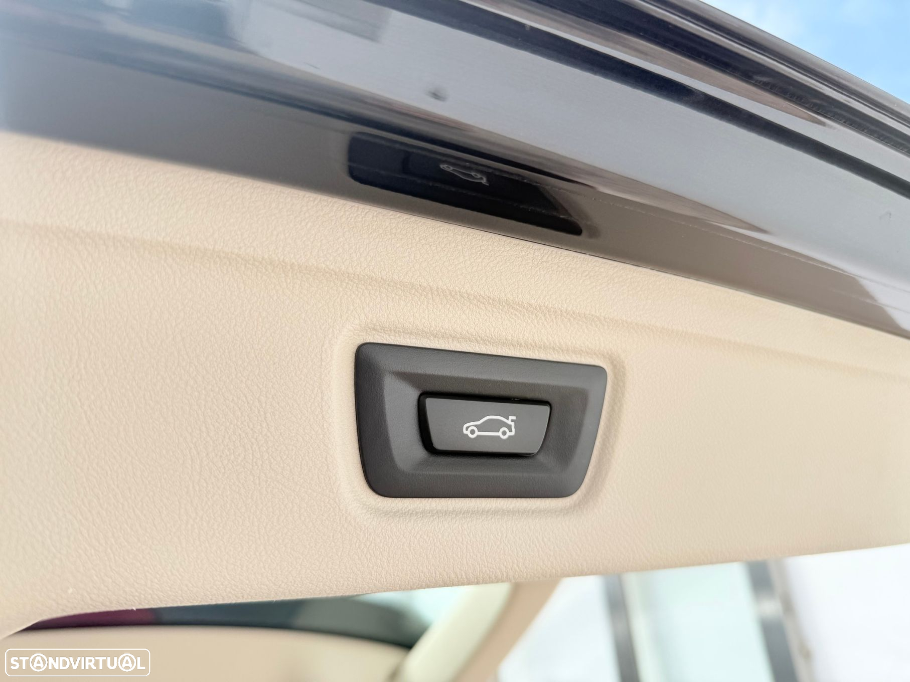 BMW 320 d Touring Line Luxury Auto - 6