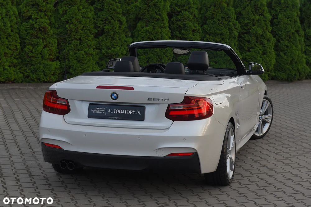 BMW Seria 2 220d M Sport - 15