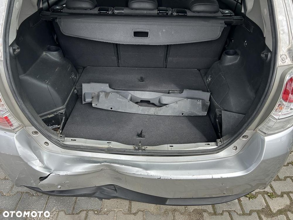 Toyota Verso 1.6 Premium - 10