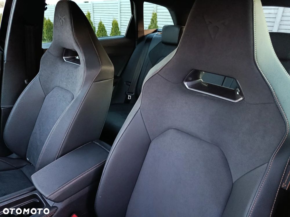 Cupra Leon Sportstourer 2.0 TSI 4Drive VZ DSG - 10