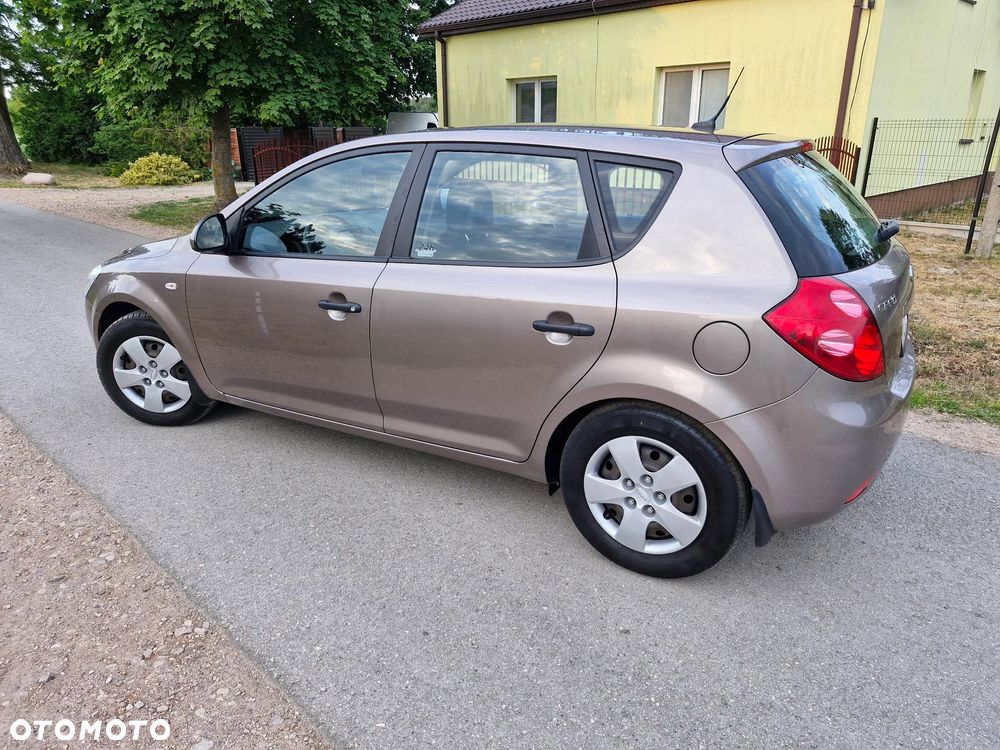 Kia Ceed 1.6 Crdi Comfort - 7
