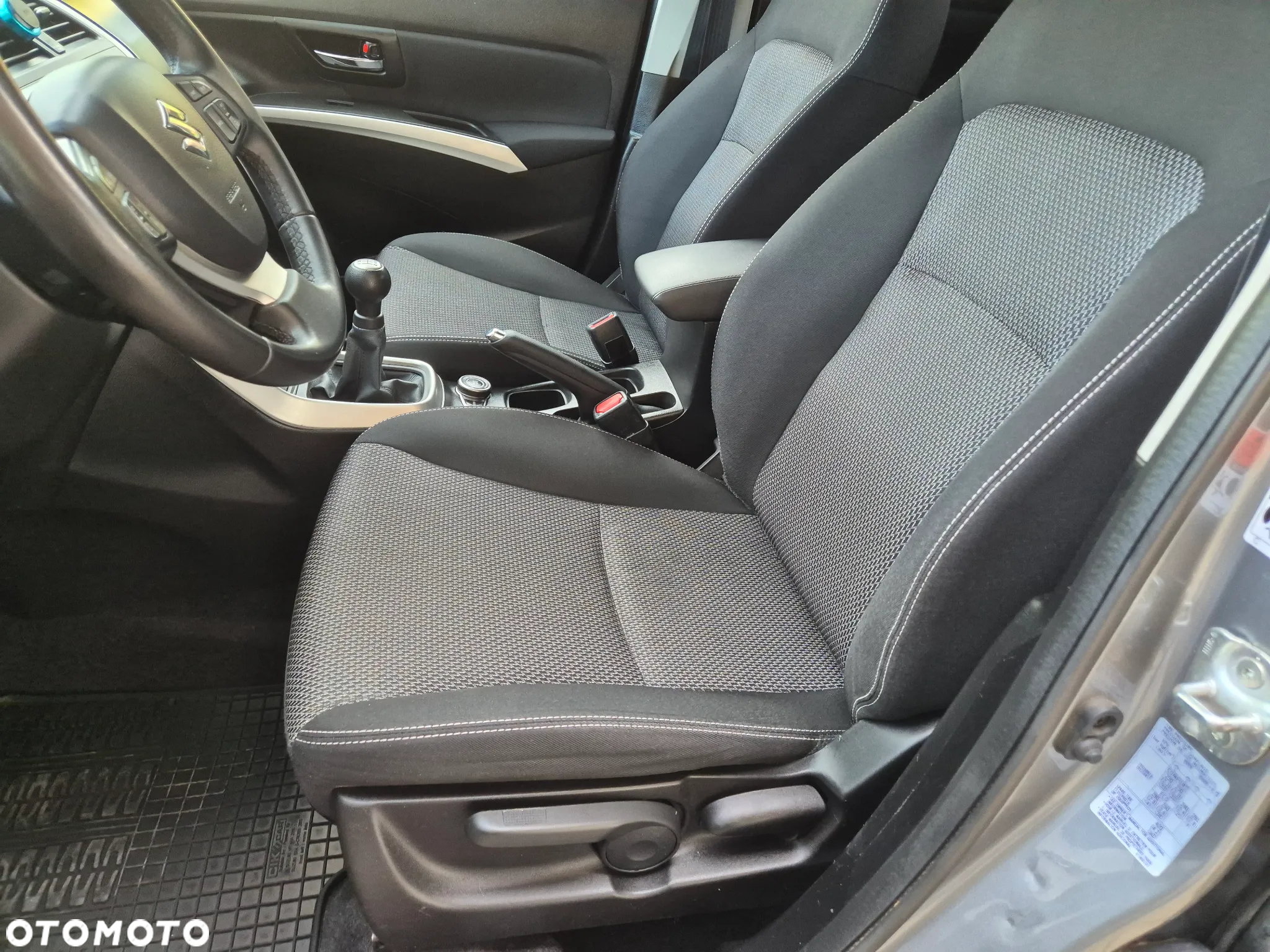 Suzuki SX4 1.6 Comfort Plus 4WD - 11