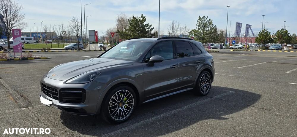 Porsche Cayenne E-Hybrid Tiptronic S - 1