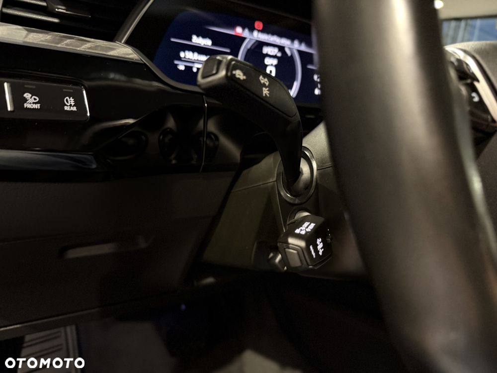Audi e-tron 55 Quattro S Line - 21