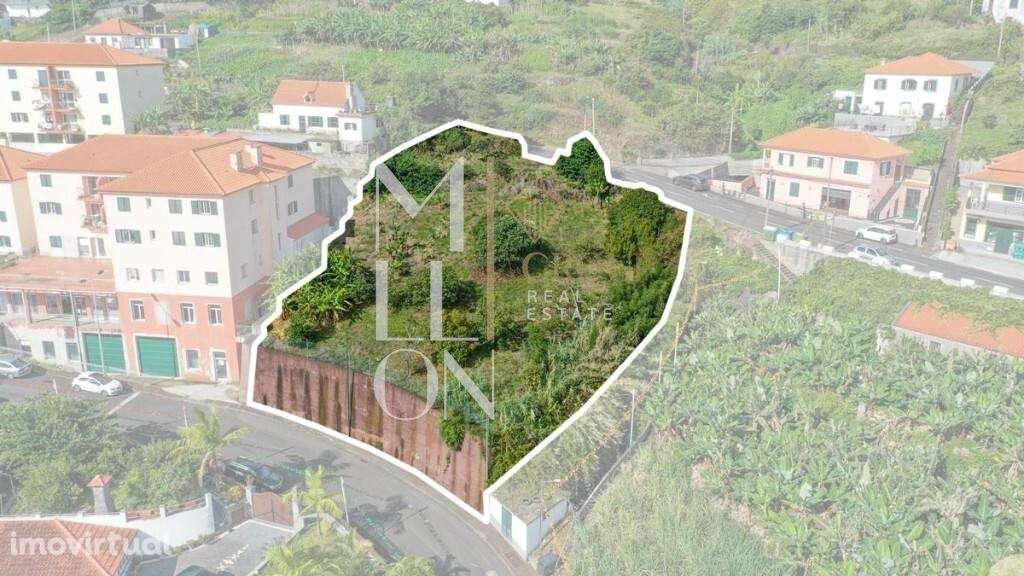 Terreno com 1.700 m2, localizado na tranquila zona da Igreja, no Faial - Grande imagem: 2/28
