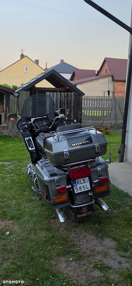 Honda GL - 6
