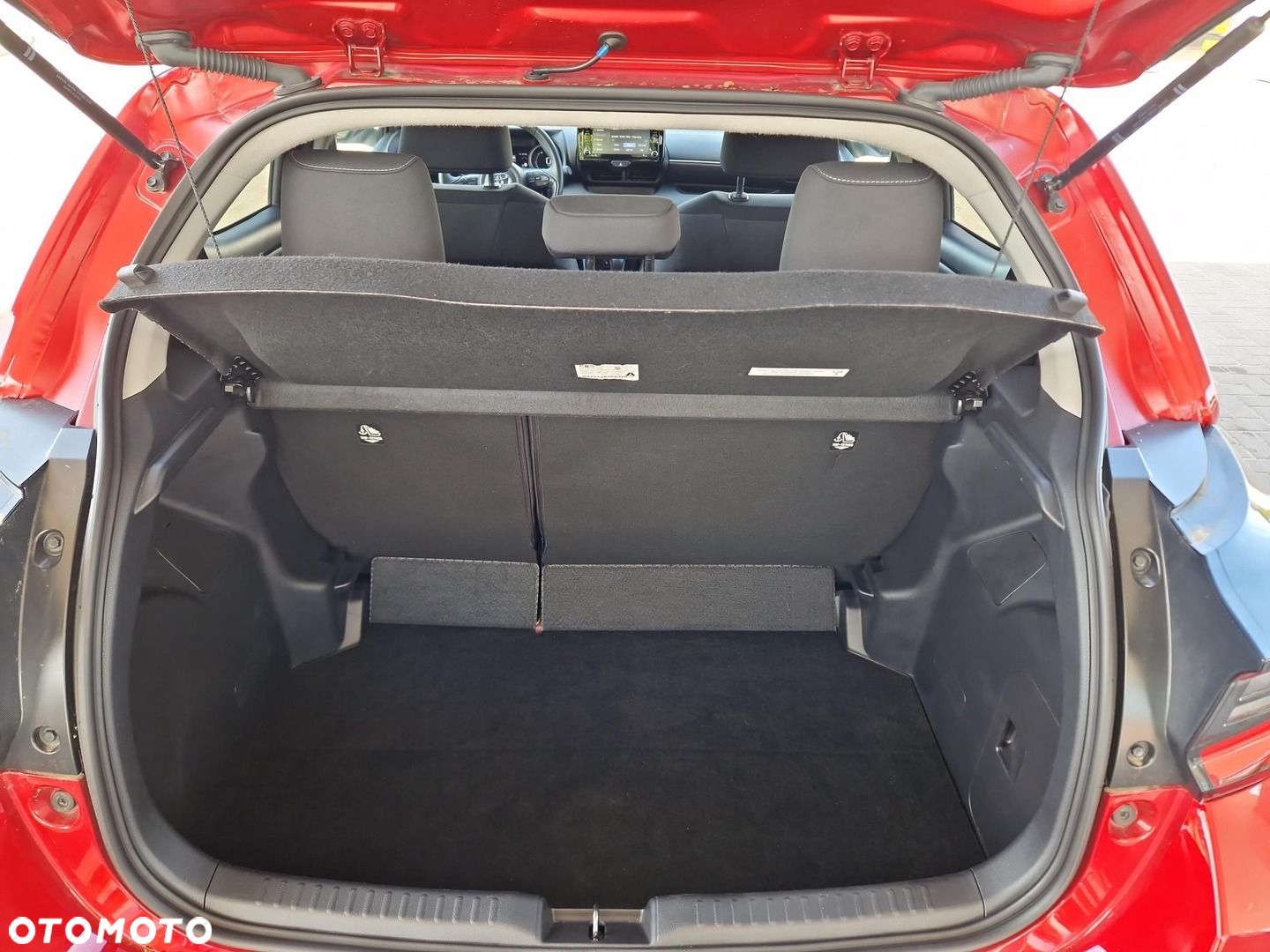 Toyota Yaris - 22