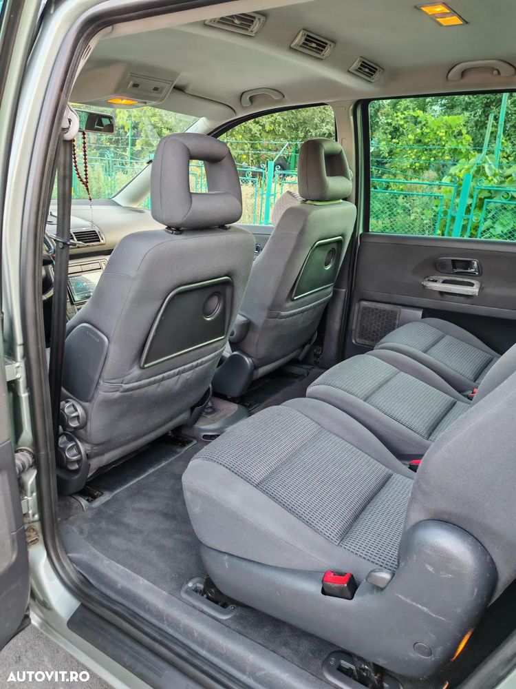 Volkswagen Sharan 1.9 TDI Comfortline Family - 7