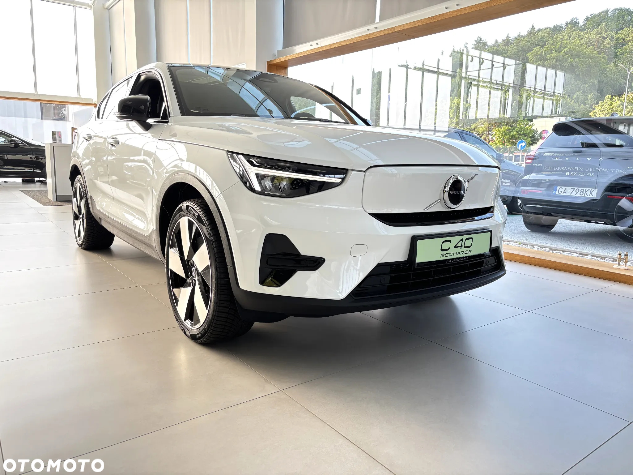 Volvo C40 Recharge Plus - 2