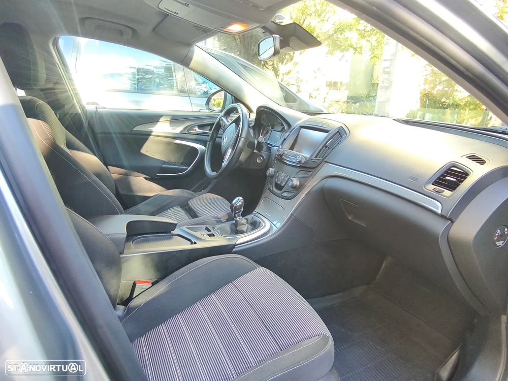 Opel Insignia Sports Tourer 2.0 CDTi Executive S/S - 8