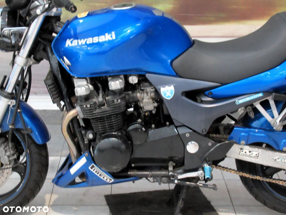 Kawasaki ZR - 9
