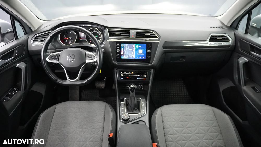 Volkswagen Tiguan 2.0 TDI 4Mot DSG Elegance - 25