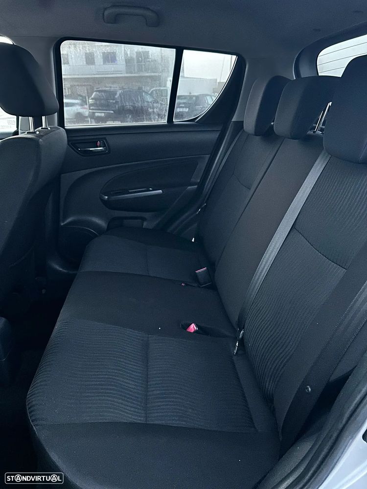 Suzuki Swift 1.2 VVT GLX - 9