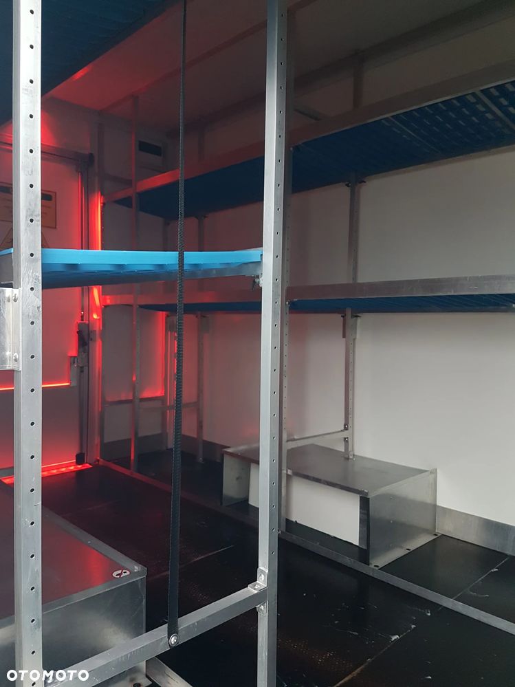 Iveco DAILY KONTENER NISKOPODŁOGOWY 4,43x2,24x2,43 SKLEP FOODTRUCK BAR KLIMA KONIOWÓZ KAMPER - 26