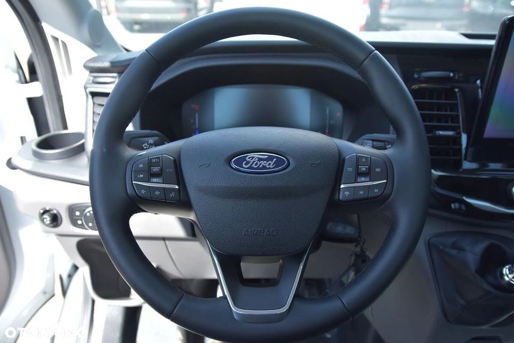 Ford transit 2.0 165KM HDT6 M6 RWD 350 L5 Podwójne koło Bliźniak - 17