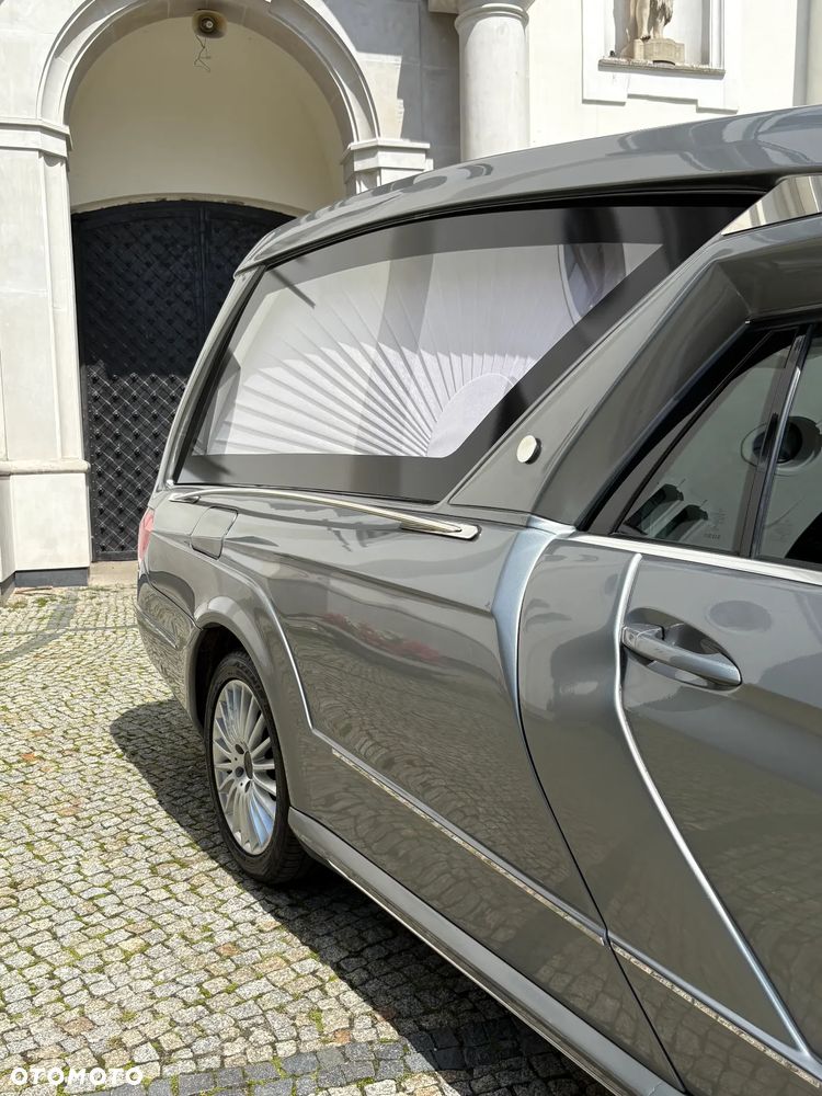 Mercedes-Benz Klasa E - 6