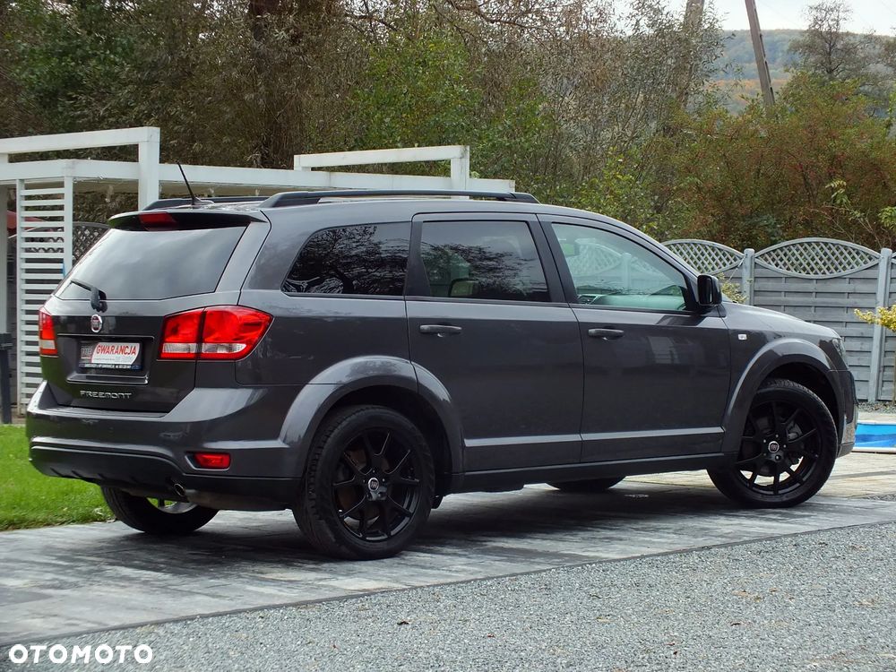 Fiat Freemont 2.0 Multijet 16V DPF Automatik Allrad Black Code - 18