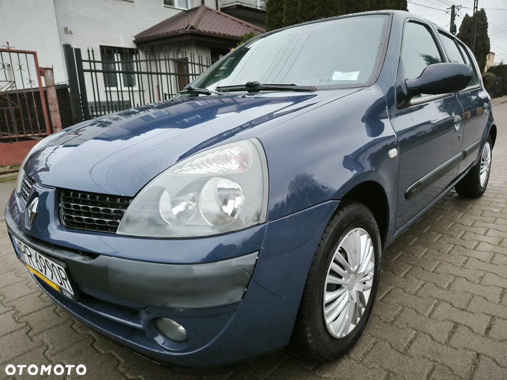 Renault Clio - 2