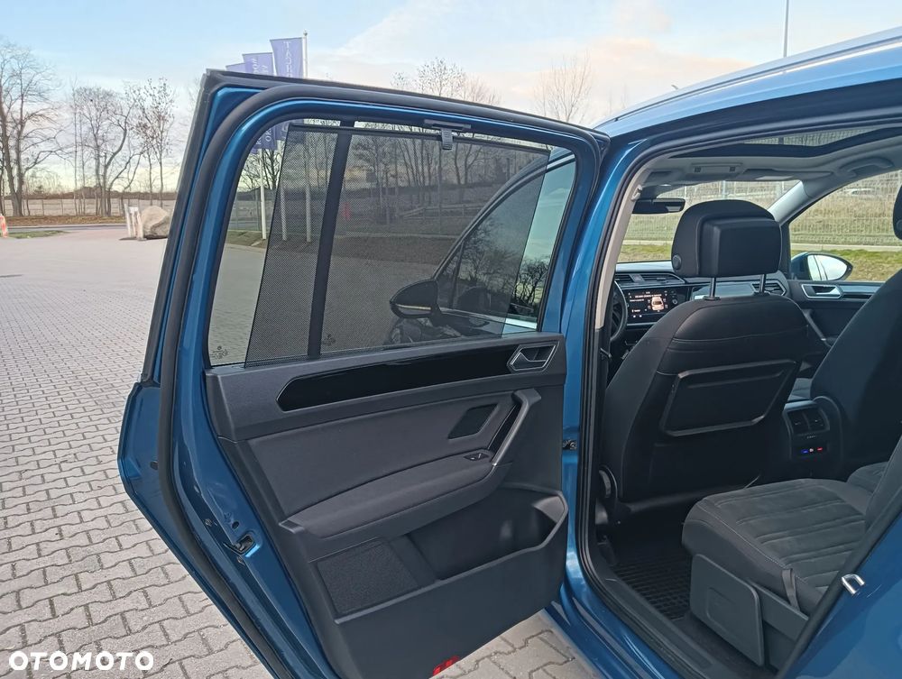 Volkswagen Touran 1.4 TSI (BlueMotion Technology) DSG Highline - 23