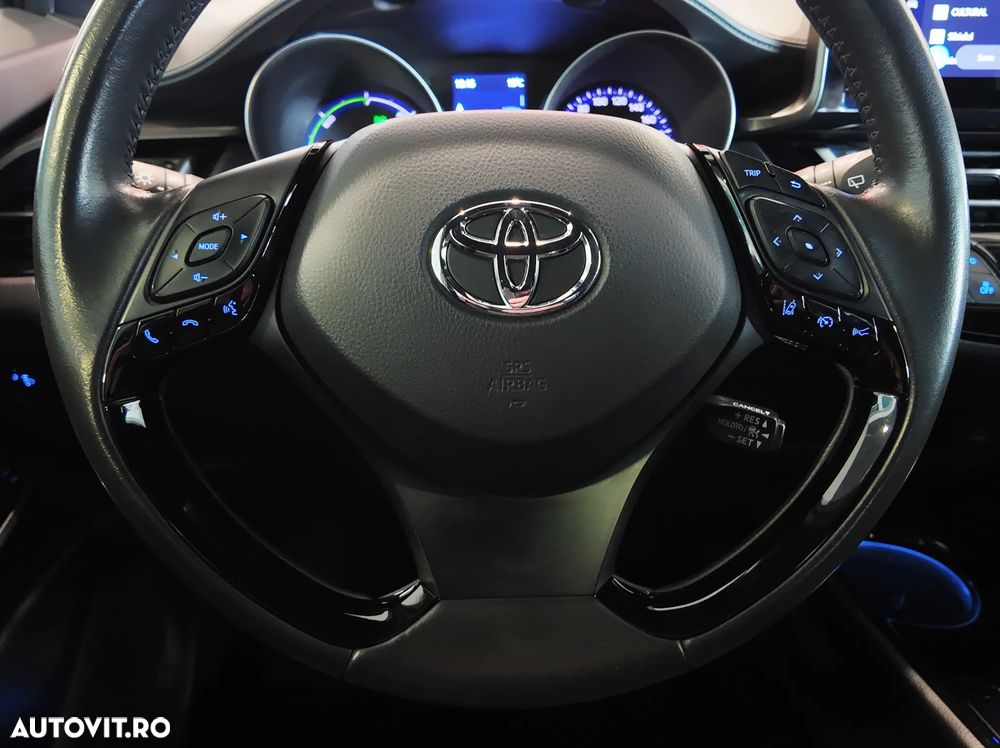 Toyota C-HR 1.8 HSD 122 CP 4x2 CVT C-lassy bi-tone - 21