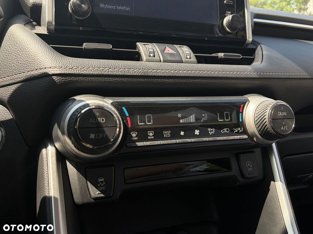 Toyota RAV4 - 29