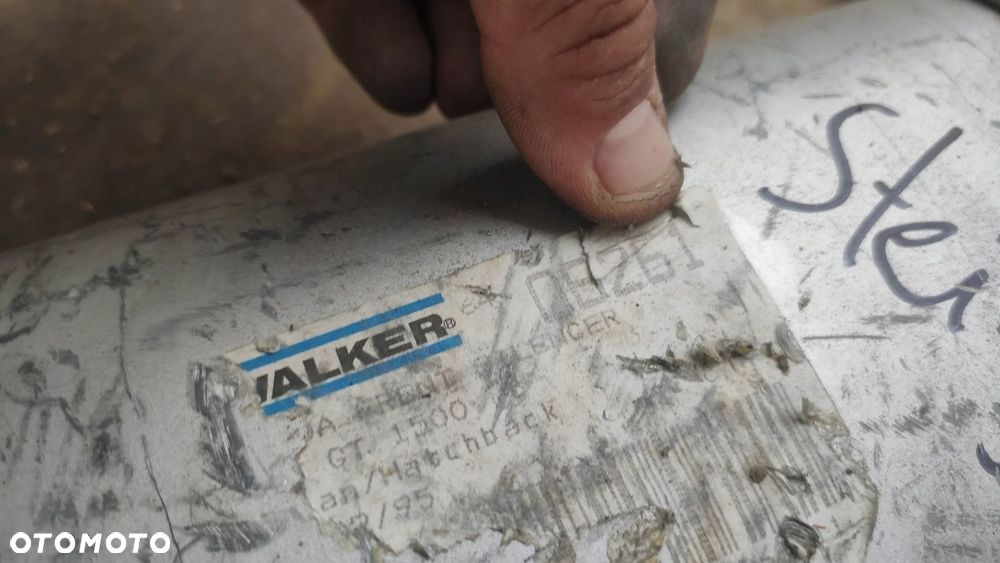 TŁUMIK ŚRODKOWY MAZDA 323 1.5 D 82- - 4